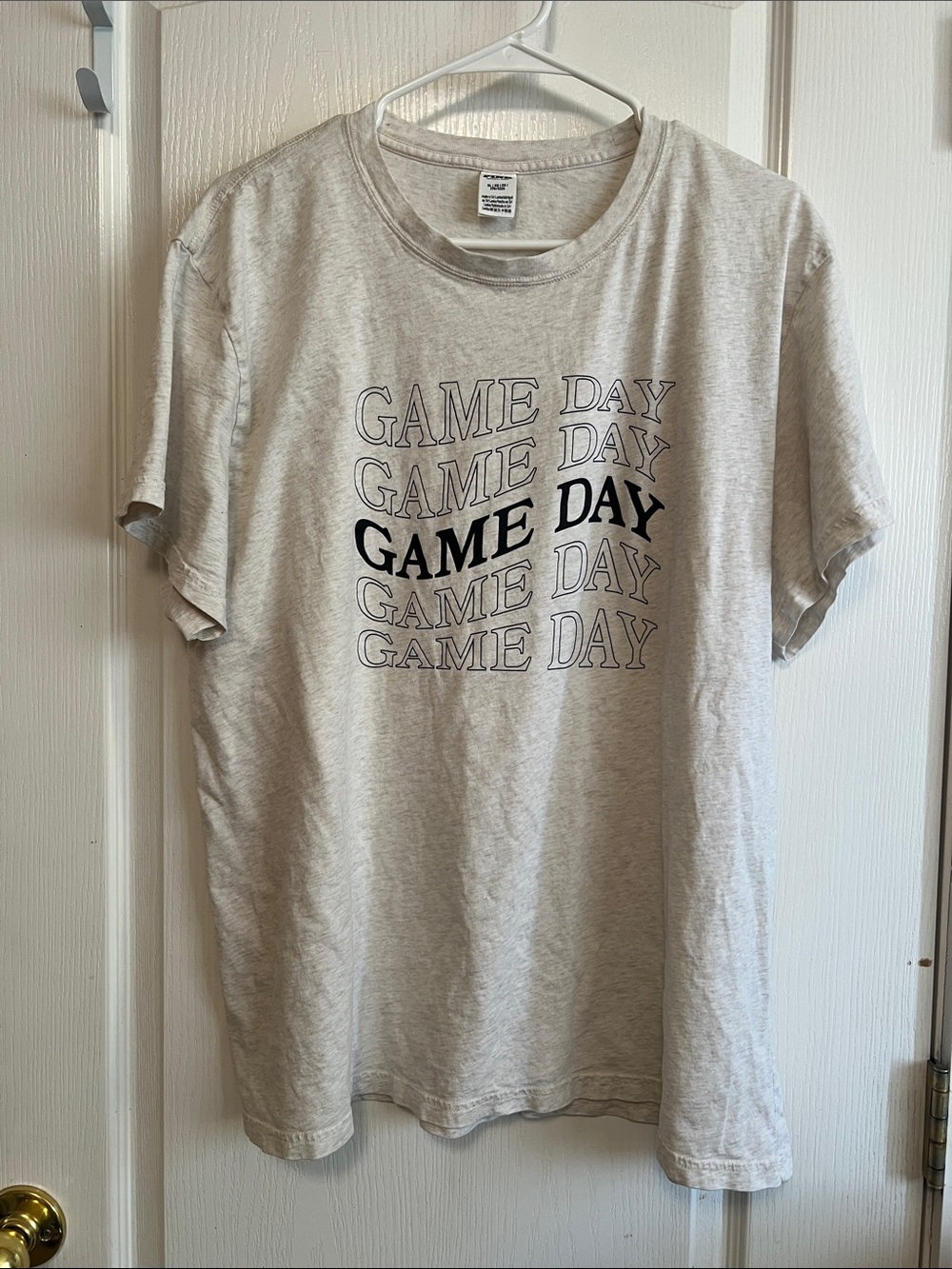 PINK Victoria's Secret GAME DAY Short Sleeve Tee in Light Gray with Black Print